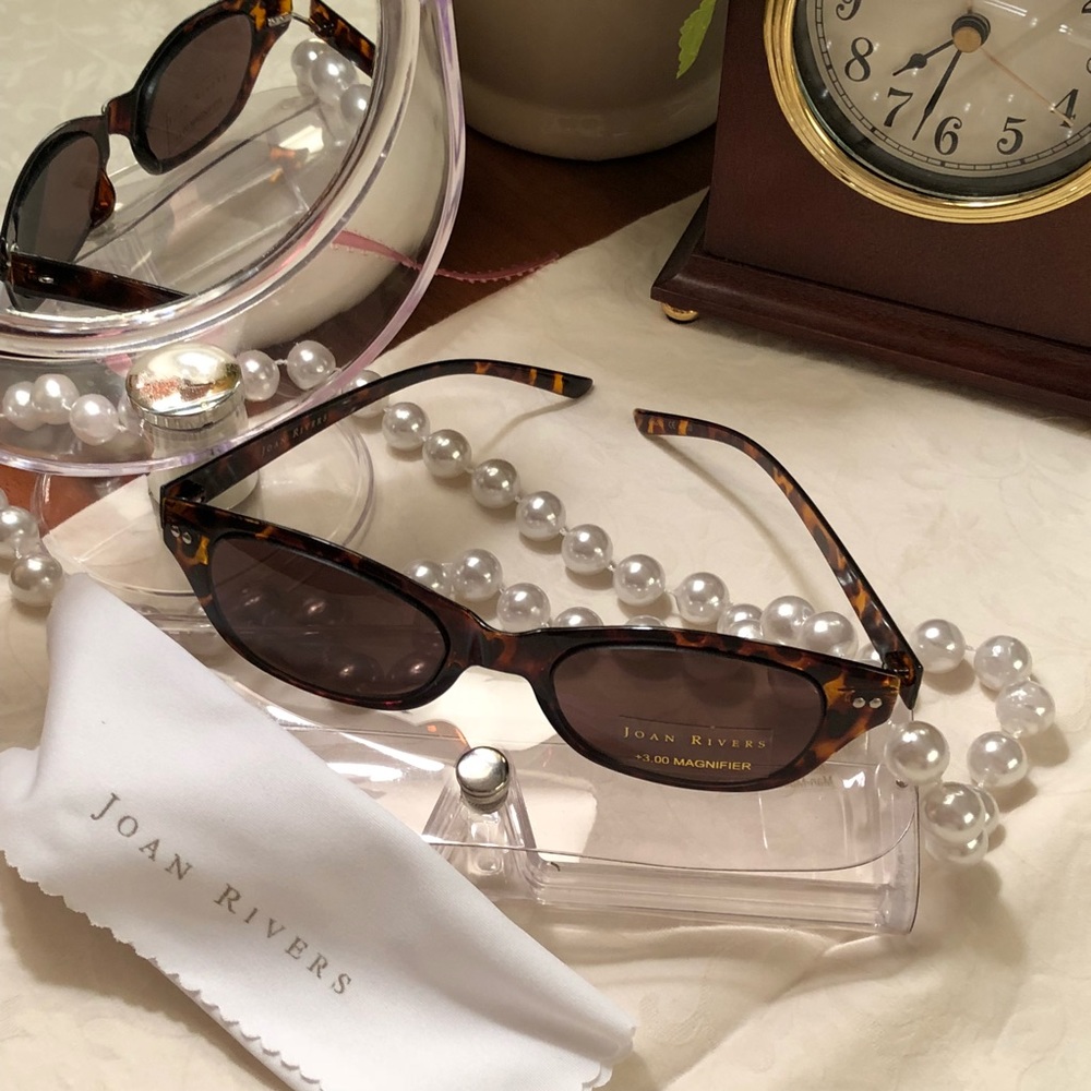 Joan Rivers Flexi Design Tinted 3x Reading Glasses